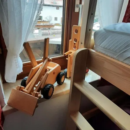 Appartement Ferienhaus Klotz Mit Kinderzimmer Und Spielsachen